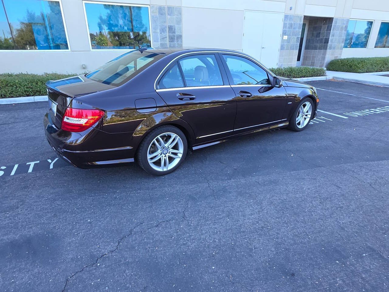 Used 2012 Mercedes-Benz C 250 Sedan image 26