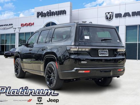 New 2026 Jeep Grand Wagoneer Limited AWD/4WD image 4