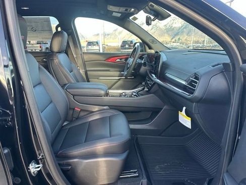 New 2026 Chevrolet Traverse Z71 w/ Enhanced Driving Package AWD/4WD image 17