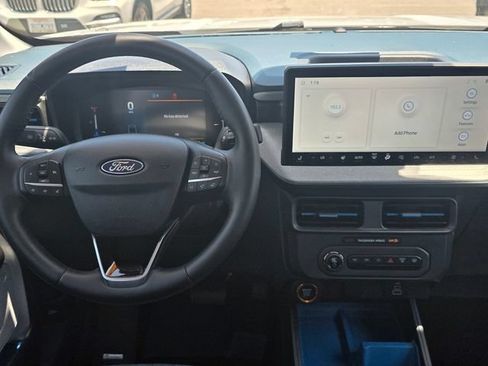 Used 2025 Ford Maverick XLT w/ XLT Luxury Package AWD/4WD image 12