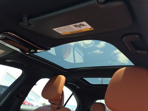 Certified 2025 Mercedes-Benz C 300 Sedan image 22