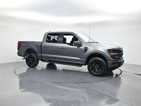 New 2026 Ford F150 XLT w/ Equipment Group 302A MID AWD/4WD image 4