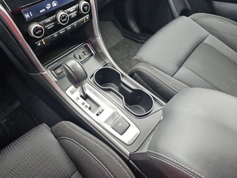 Used 2021 Subaru Ascent Premium w/ Convenience Package image 34