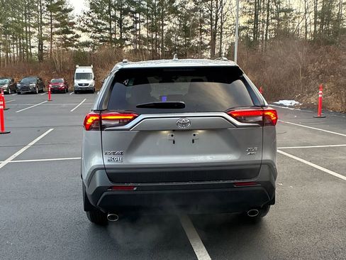 New 2025 Toyota RAV4 XLE w/ Convenience Package image 4