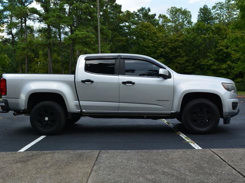 Used 2016 Chevrolet Colorado W/T w/ WT Convenience Package RWD image 4