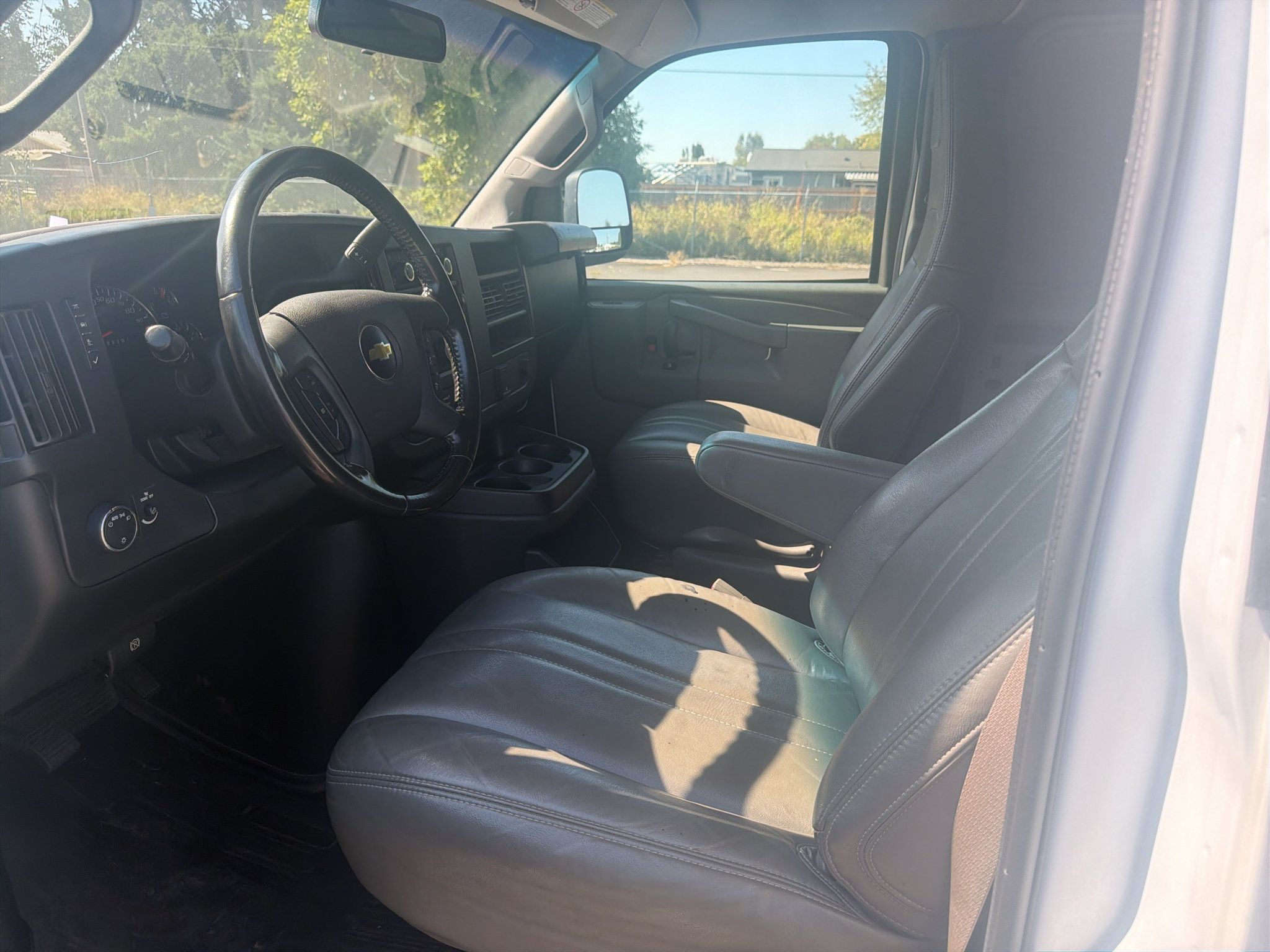 Used 2022 Chevrolet Express 2500 Extended w/ Driver Convenience Package RWD image 10