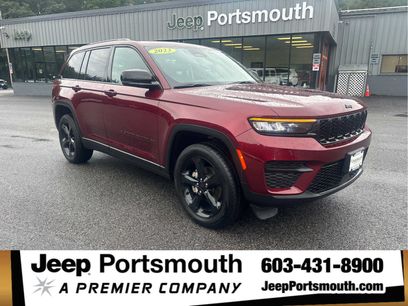 Used 2023 Jeep Grand Cherokee Altitude