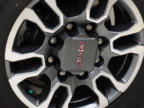Used 2025 GMC Sierra 2500 SLT w/ SLT Premium Package AWD/4WD image 85