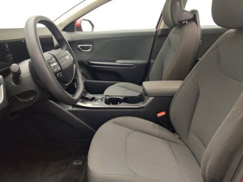 Used 2025 Kia K4 FWD image 17