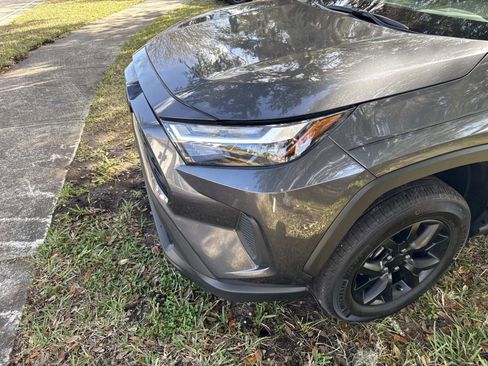 Used 2023 Toyota RAV4 XLE image 10