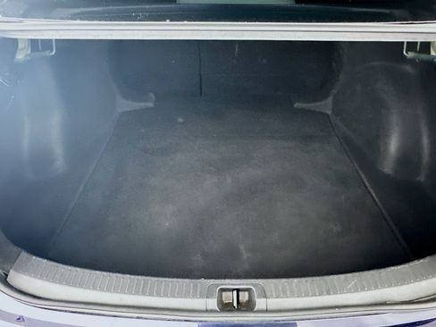 Used 2025 Toyota Corolla LE FWD image 30