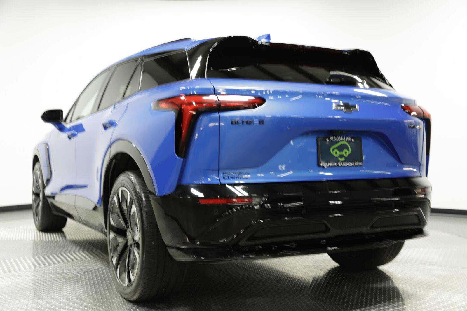 Certified 2024 Chevrolet Blazer EV RS AWD/4WD image 30