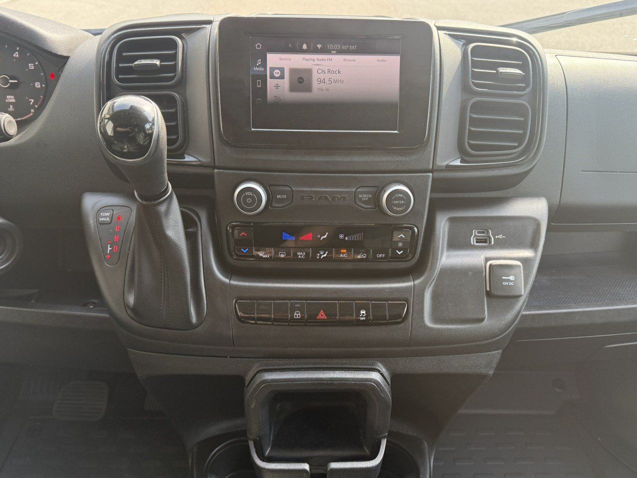 Used 2026 RAM ProMaster 2500 w/ Convenience Group FWD image 19