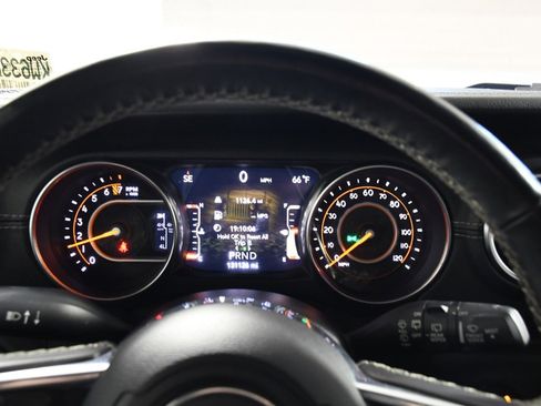 Used 2019 Jeep Wrangler Unlimited Moab w/ Quick Order Package 24M Moab image 29