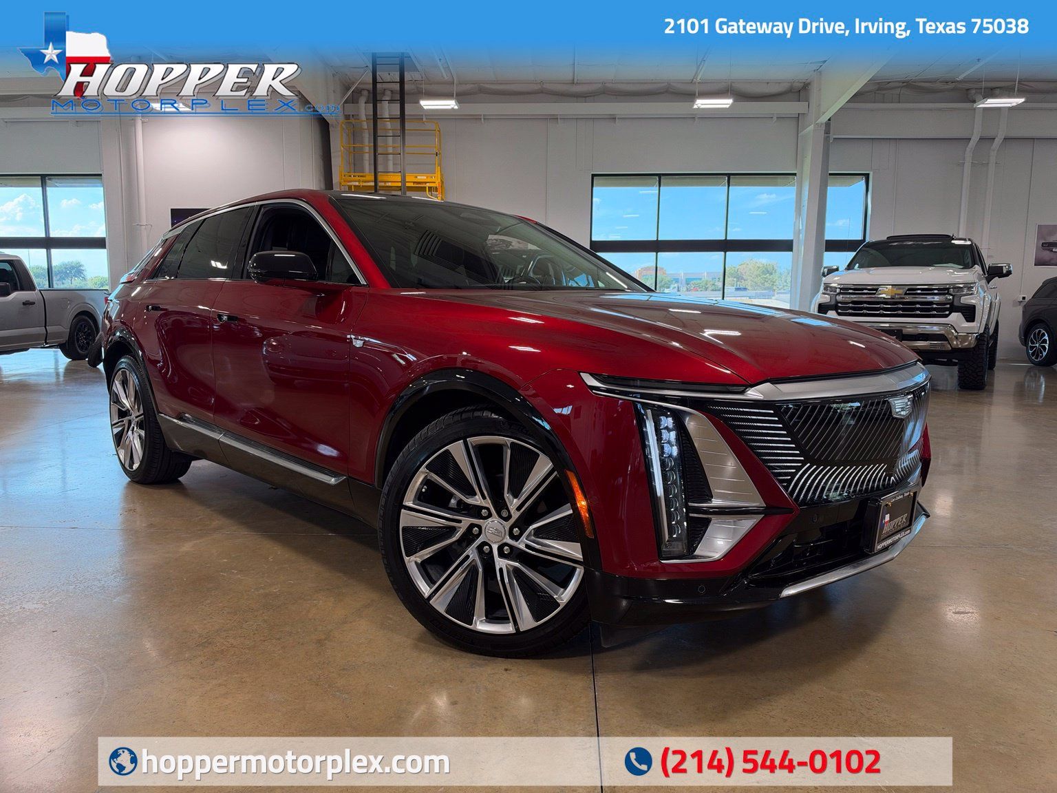 Used 2024 Cadillac Lyriq Luxury w/ LPO, Floor Liner Package AWD/4WD 360° Tour