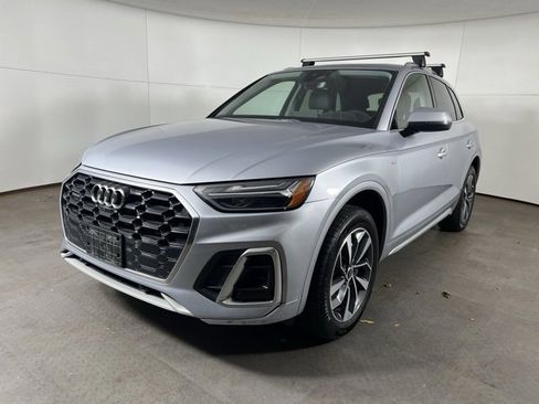Certified 2023 Audi Q5 2.0T Premium Plus w/ Premium Plus Package image 3
