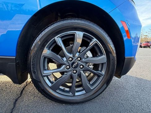 Used 2024 Chevrolet Equinox RS w/ LPO, Floor Liner Package image 10
