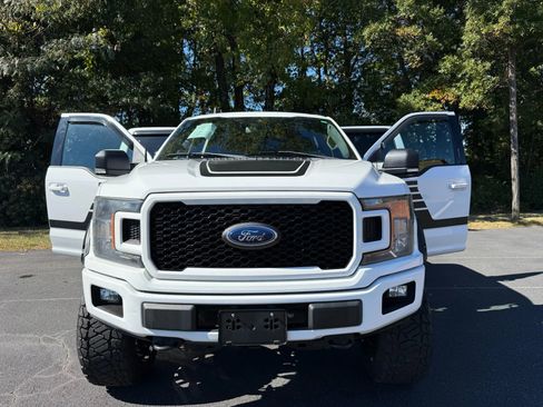 Used 2019 Ford F150 XLT w/ Equipment Group 302A Luxury image 14