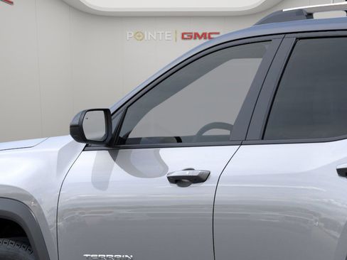 New 2026 GMC Terrain Elevation w/ Elevation Premium Package image 18