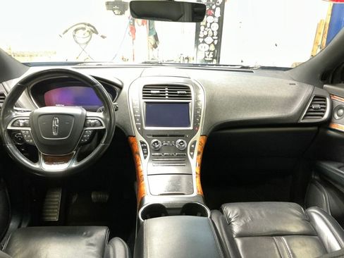 Used 2020 Lincoln Nautilus Reserve w/ Equipment Group 201A image 20