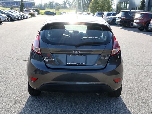 Used 2019 Ford Fiesta SE w/ Cold Weather Package FWD image 5
