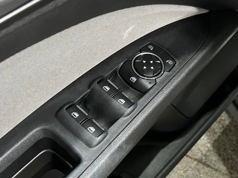 Used 2015 Ford Fusion S image 17