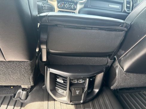Used 2024 RAM 2500 Laramie w/ Safety Group image 30