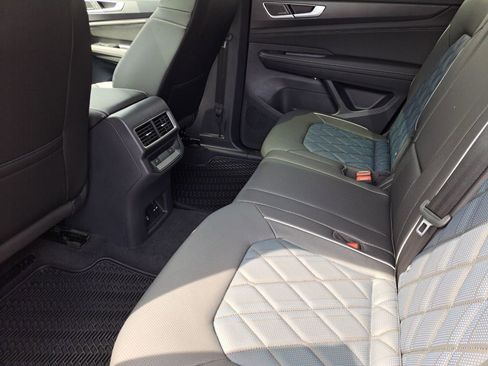 New 2026 Volkswagen Atlas Cross Sport SEL Premium R-Line image 19