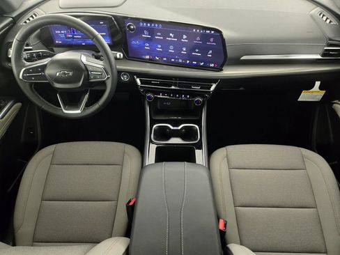 New 2026 Chevrolet Traverse LT w/ Midnight/Sport Edition FWD image 28