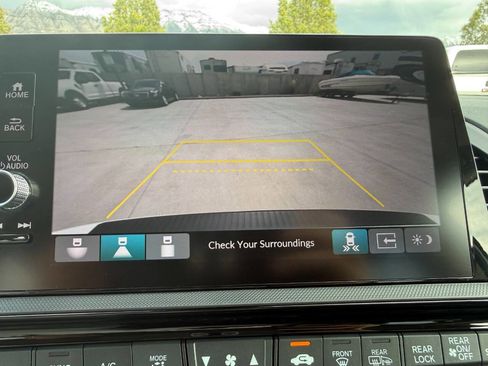Used 2026 Honda Odyssey Elite image 45