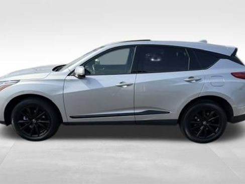 Used 2025 Acura RDX SH-AWD image 10