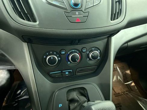 Used 2013 Ford Escape S image 7