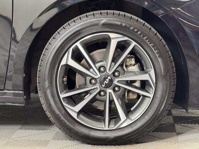 Used 2024 Kia Forte LXS FWD image 10
