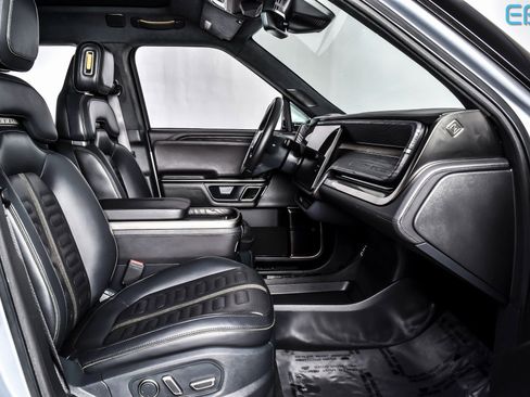 Used 2023 Rivian R1S Adventure AWD/4WD image 25