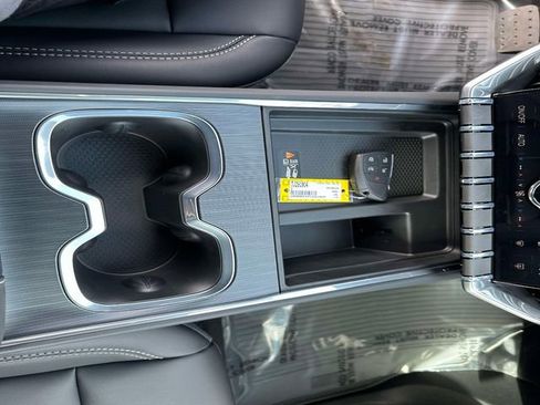 New 2026 GMC Acadia Elevation w/ Elevation Premium Package image 29