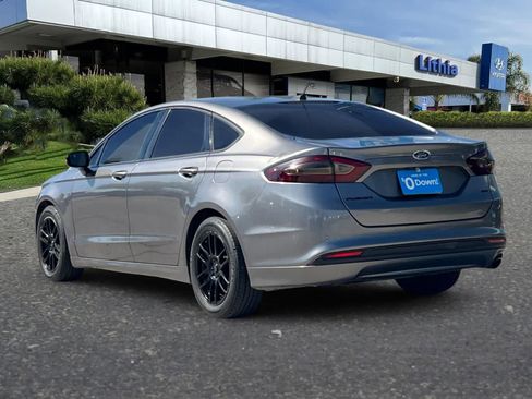 Used 2014 Ford Fusion SE w/ Equipment Group 202A image 7