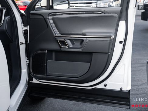 Used 2022 Rivian R1T Adventure image 42