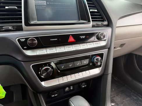 Used 2018 Hyundai Sonata ECO FWD image 29