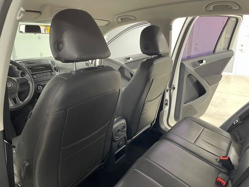 Used 2012 Volkswagen Tiguan S image 13