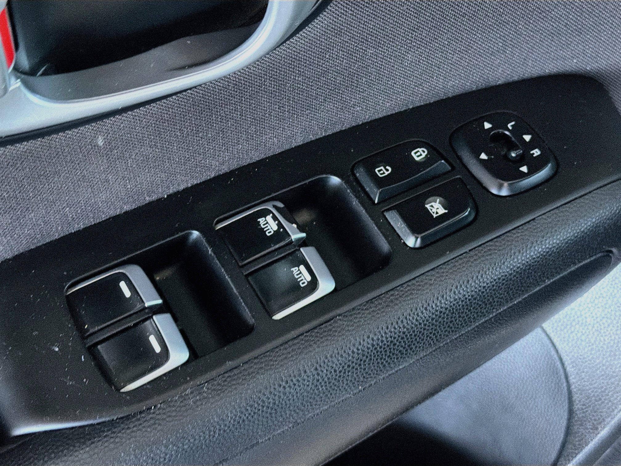 Used 2019 Kia Soul + FWD image 15