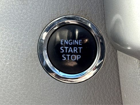 Used 2015 Toyota Highlander XLE image 20