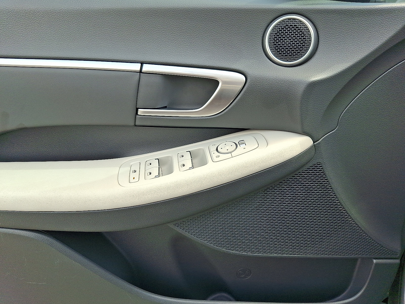Used 2022 Hyundai Sonata SEL w/ Convenience Package FWD image 13