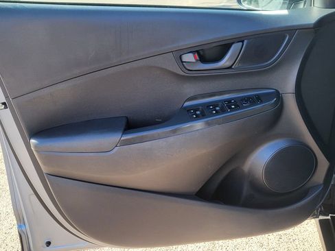 Used 2018 Hyundai Kona SEL FWD image 24