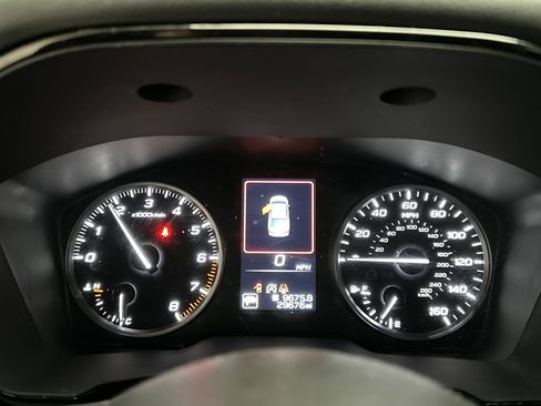 Used 2023 Subaru Legacy image 20