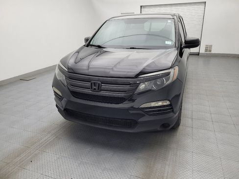 Used 2017 Honda Pilot LX image 15