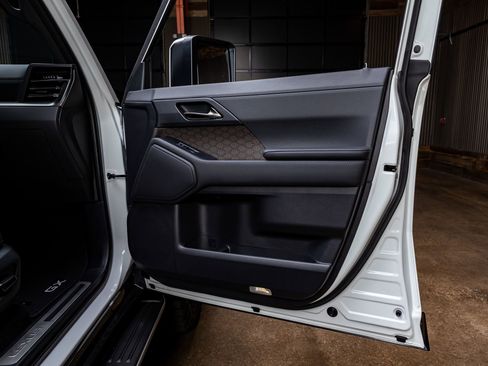 Used 2025 Lexus GX 550 550 Premium+ image 38