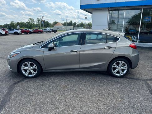 Certified 2017 Chevrolet Cruze Premier FWD image 8
