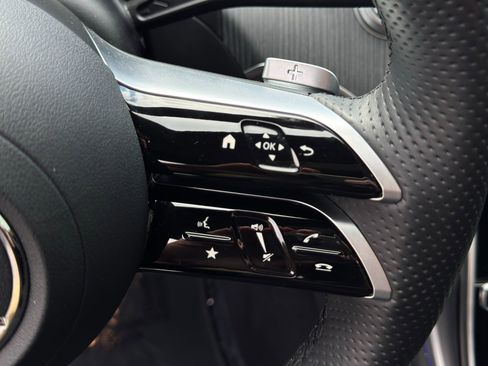 Used 2024 Mercedes-Benz CLE 450 4MATIC Coupe image 42