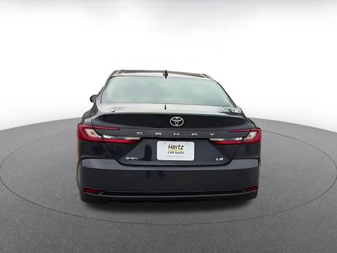 Used 2025 Toyota Camry LE image 12