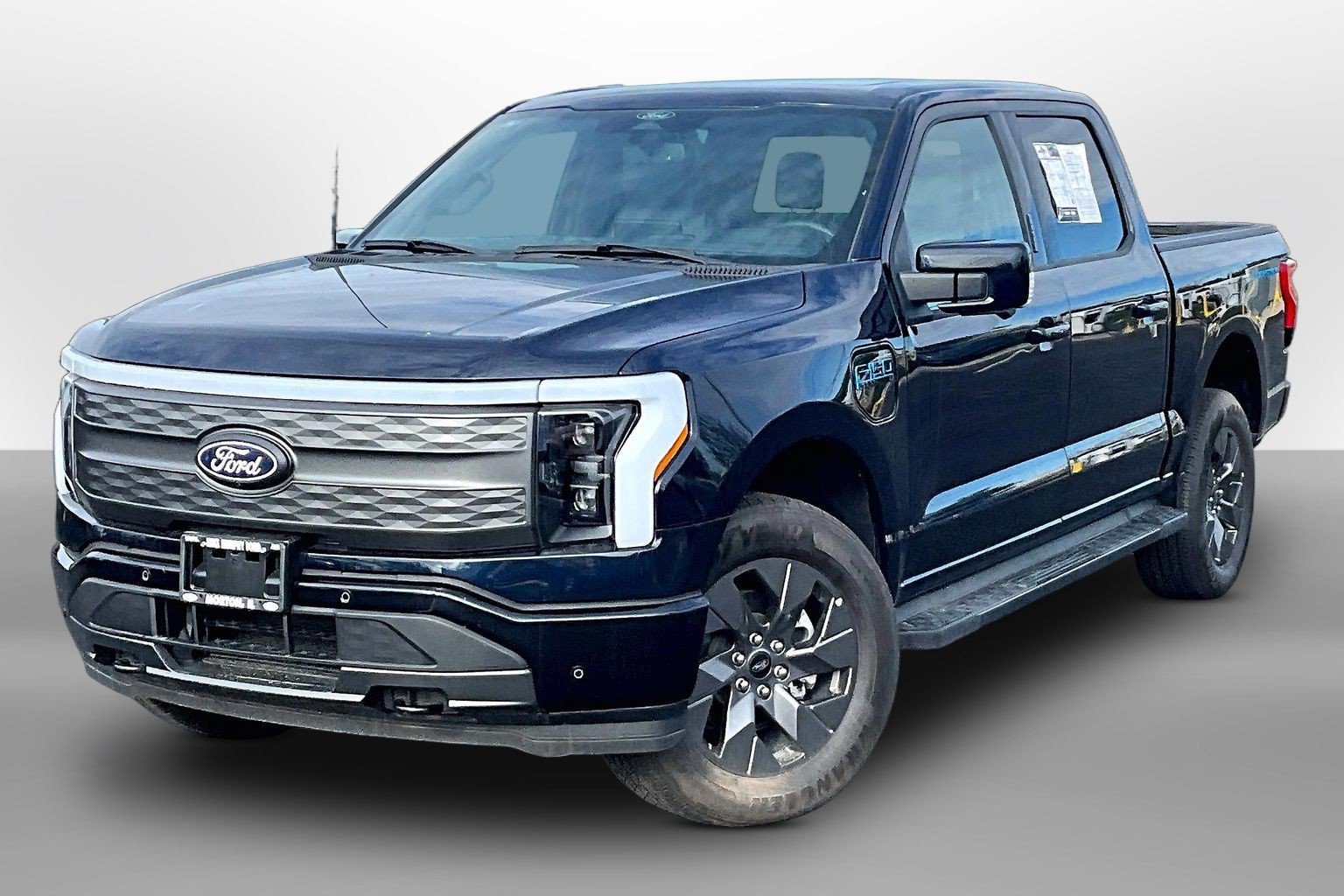 Used 2024 Ford F150 Lightning Lariat AWD/4WD image 13